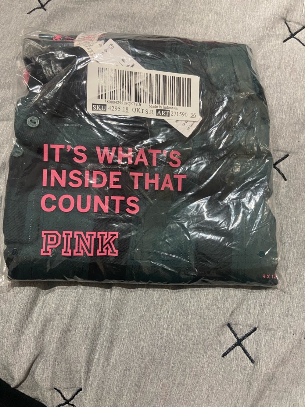 Victoria's Secret PINK Dark Green joggers Pijama with Pink Logo